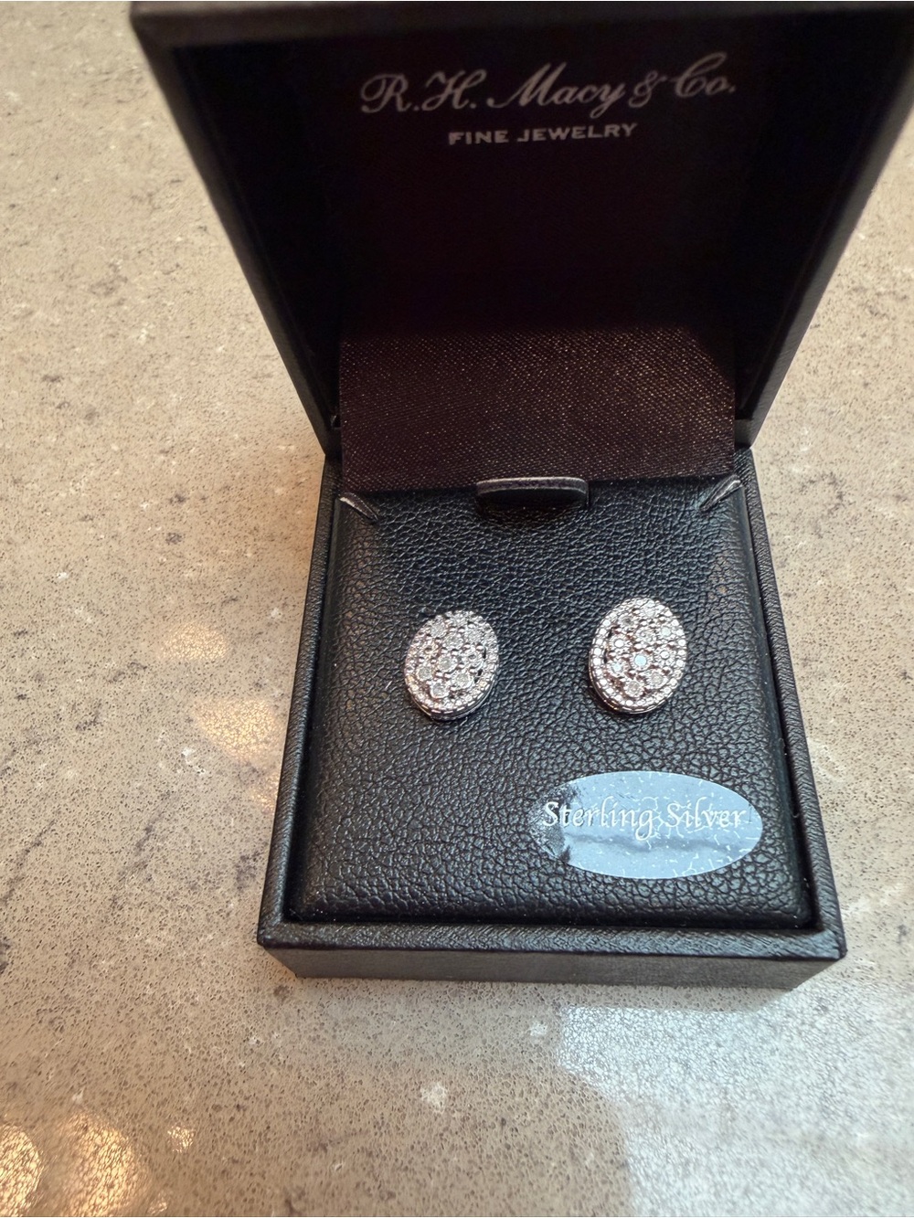 NWT Sterling Silver & Diamond Oval Shaped Pavé Stud Earrings: keep or gift 🎁